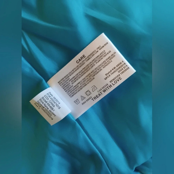 A LEI Purple Lighweight Puffer Vest - Picture 3 of 6